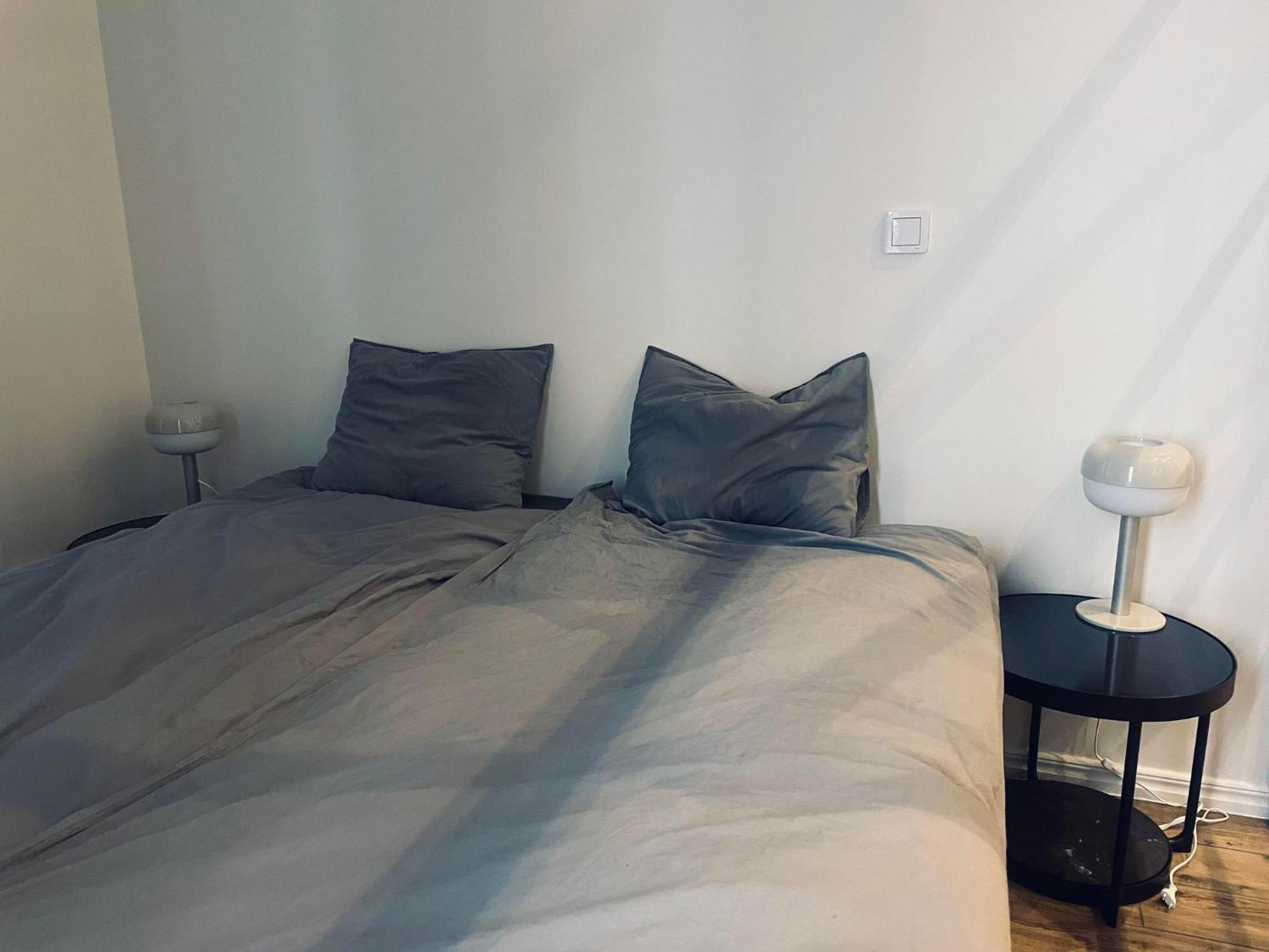 Explore Old Town Apartment *